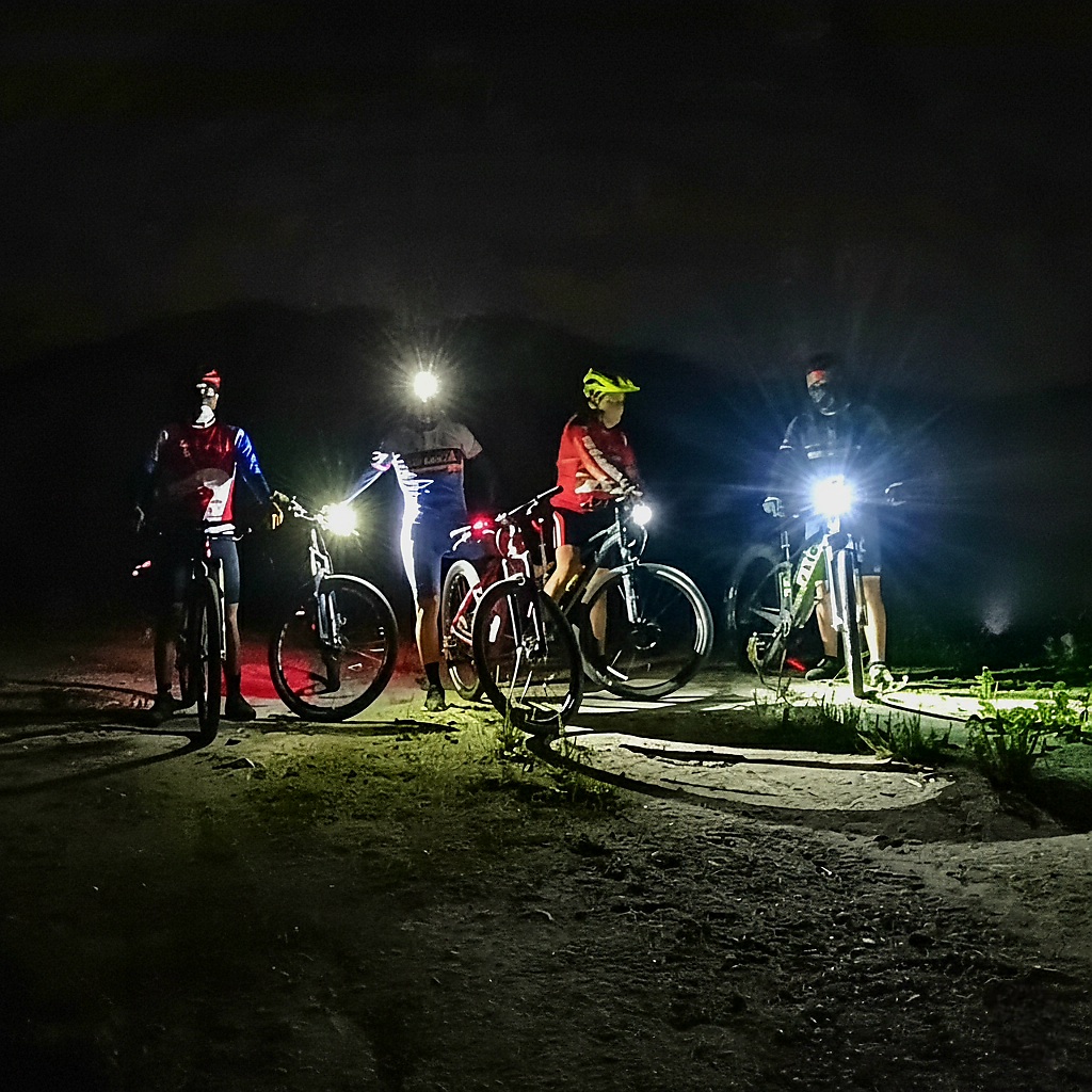 Luz frontal para bicicletas recargable BonTracker® 995H StVZO series - Imagen 2